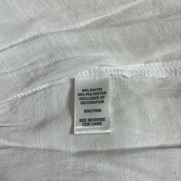 Cato White and Blue Embroidered Blouse - XL - Picture 8 of 8